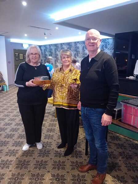 Club/Winners Brenda and Frank Kelly